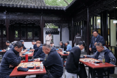 率领有潜力的冲段位；这让围棋人正在电竞、商